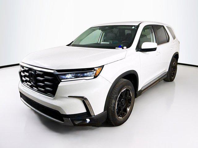 used 2025 Honda Pilot car, priced at $40,463