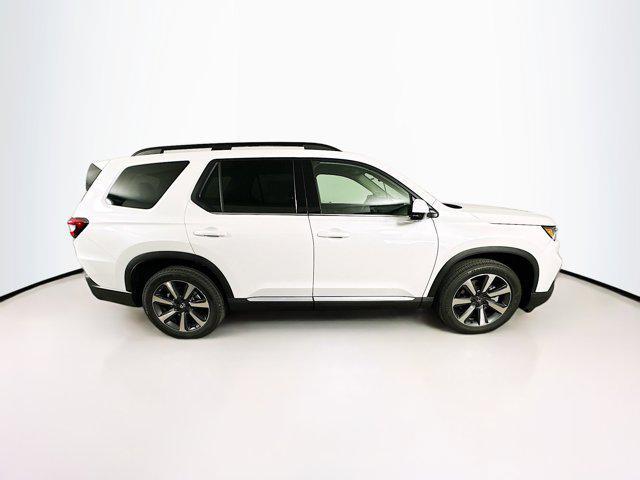 new 2025 Honda Pilot car, priced at $50,415