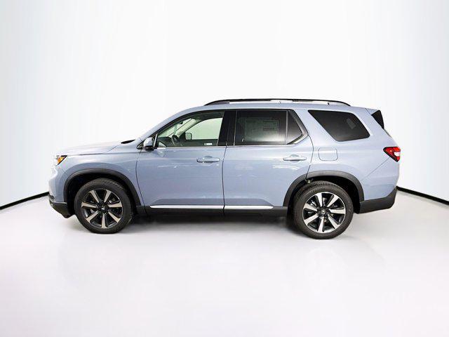 new 2025 Honda Pilot car, priced at $48,002