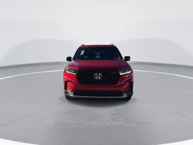 new 2025 Honda Pilot car, priced at $47,928