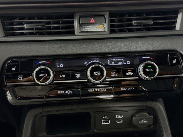 new 2025 Honda Pilot car, priced at $48,136