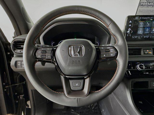new 2025 Honda Pilot car, priced at $48,136