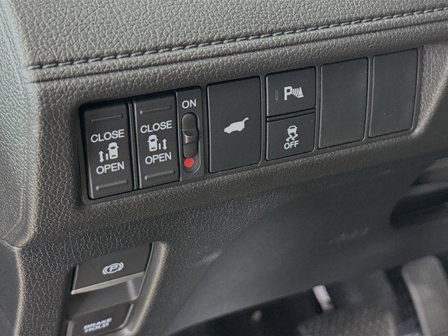 new 2026 Honda Odyssey car, priced at $45,663