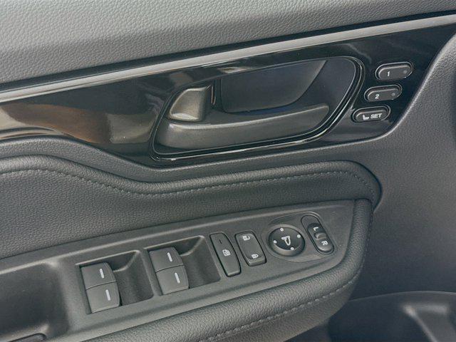 new 2026 Honda Odyssey car, priced at $45,663
