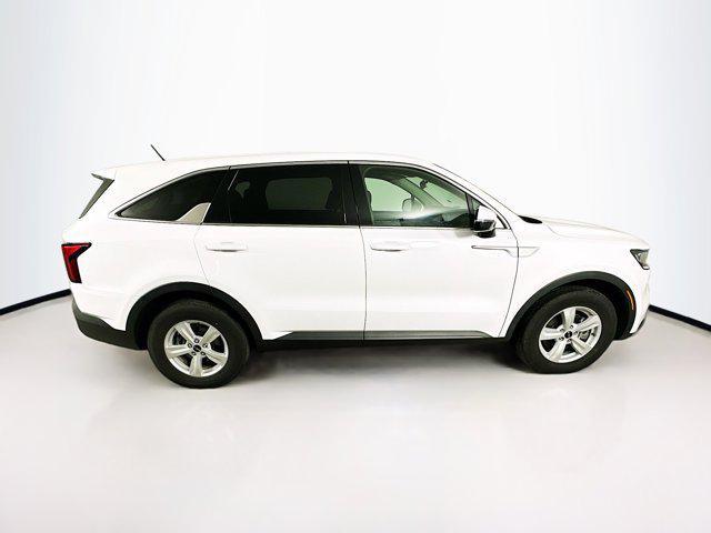 used 2023 Kia Sorento car, priced at $23,942