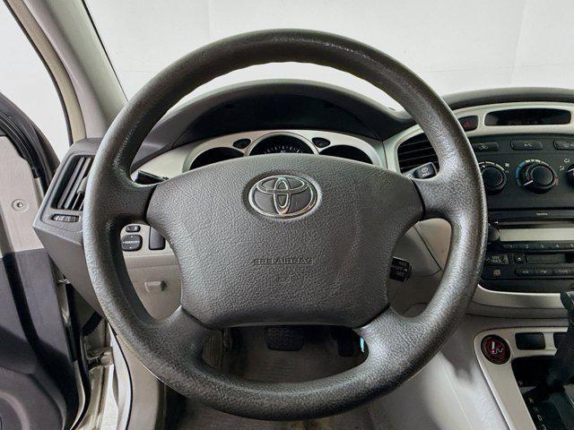 used 2005 Toyota Highlander car, priced at $6,788