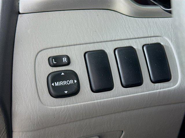 used 2005 Toyota Highlander car, priced at $6,788