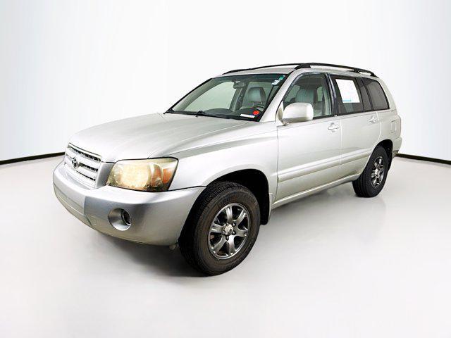 used 2005 Toyota Highlander car, priced at $6,788
