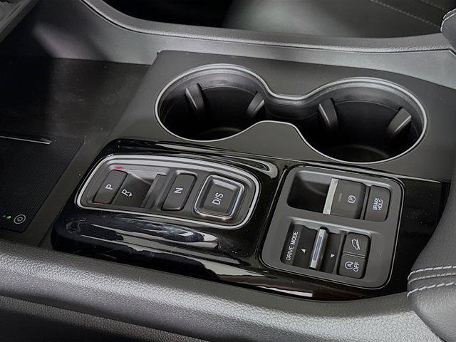 new 2025 Honda Pilot car, priced at $43,559