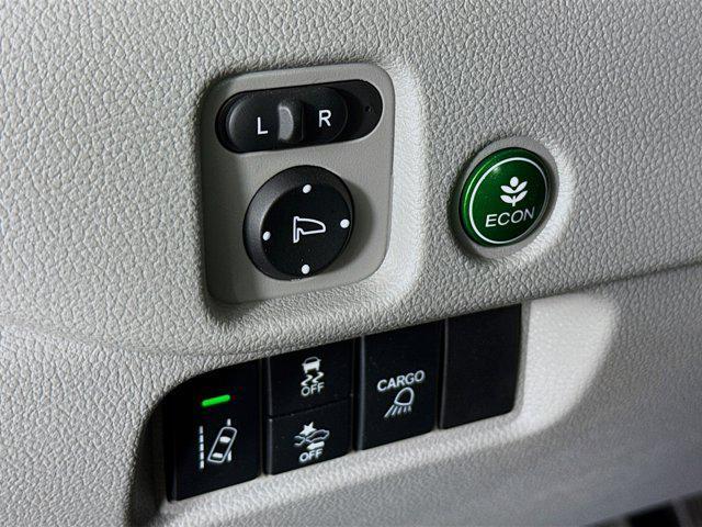 used 2024 Honda Ridgeline car, priced at $36,234