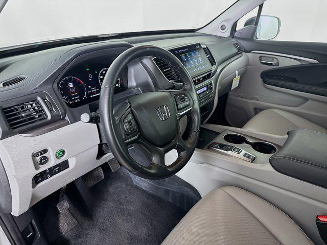 used 2024 Honda Ridgeline car, priced at $36,234
