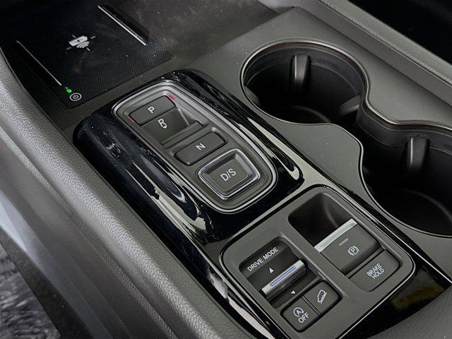 new 2025 Honda Pilot car, priced at $49,004
