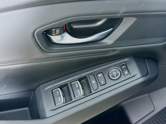 new 2025 Honda Accord car, priced at $30,538