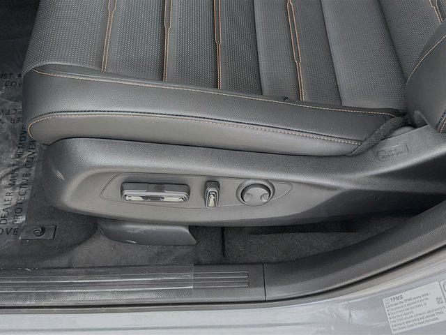 new 2025 Honda CR-V Hybrid car, priced at $37,356