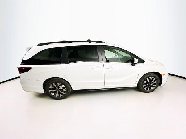 new 2025 Honda Odyssey car, priced at $42,322