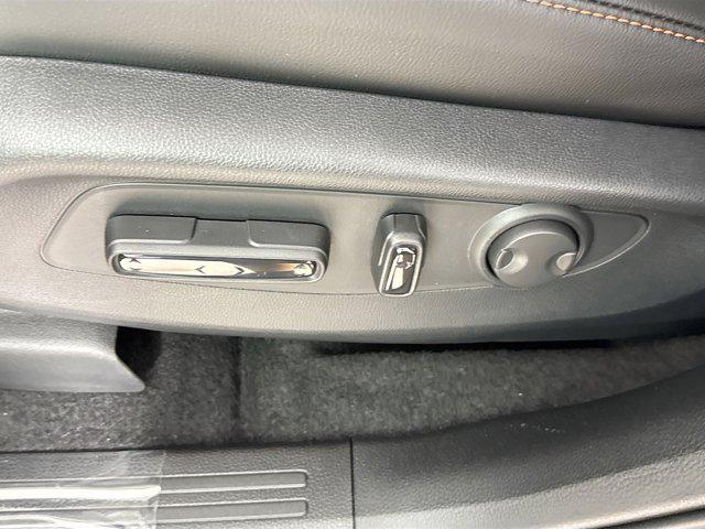 new 2026 Honda CR-V Hybrid car, priced at $38,438