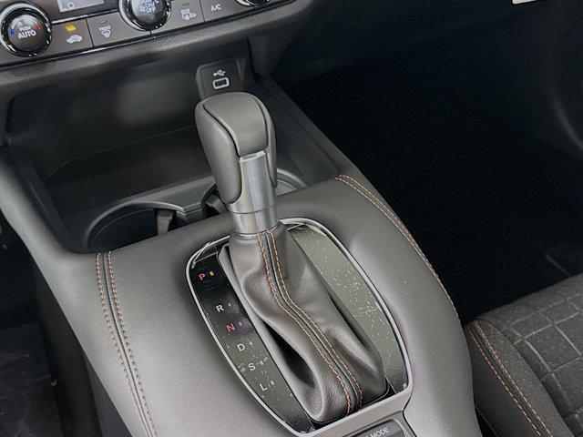 new 2025 Honda HR-V car, priced at $28,234