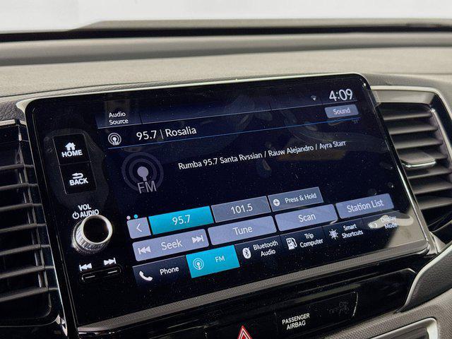new 2025 Honda Ridgeline car, priced at $42,725