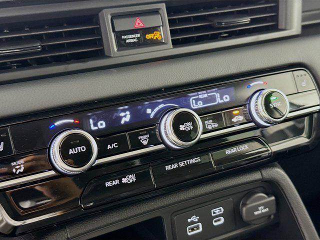 new 2025 Honda Pilot car, priced at $48,002