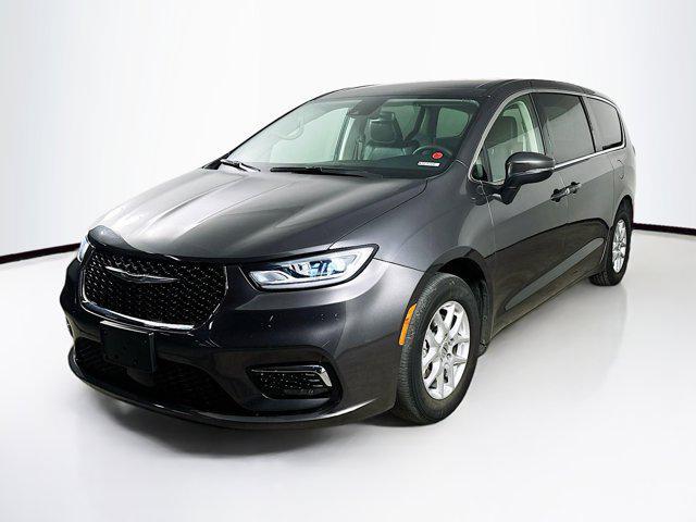 used 2023 Chrysler Pacifica car, priced at $28,141