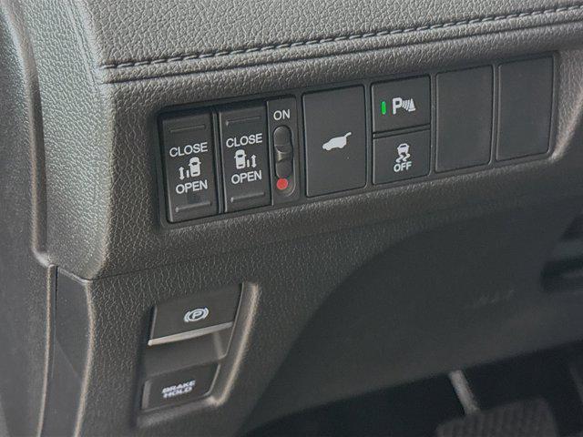 new 2026 Honda Odyssey car, priced at $49,308