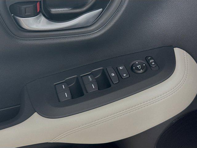 new 2025 Honda HR-V car, priced at $26,345