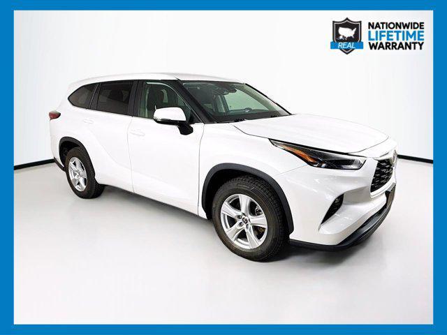 used 2023 Toyota Highlander car, priced at $31,377