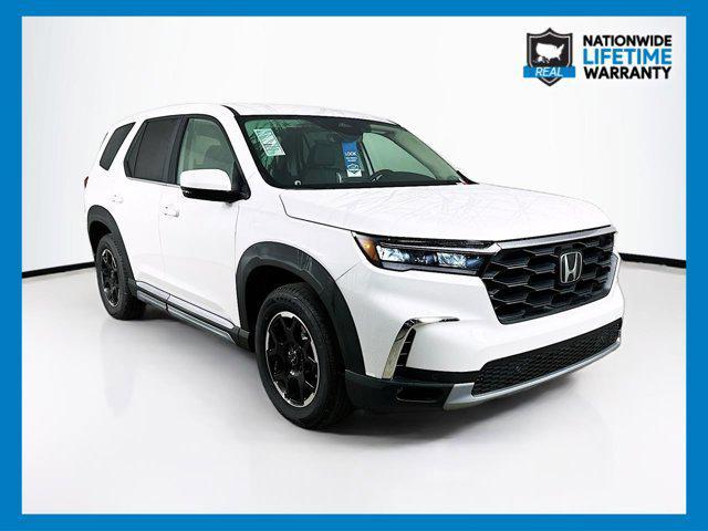 new 2025 Honda Pilot car, priced at $47,071