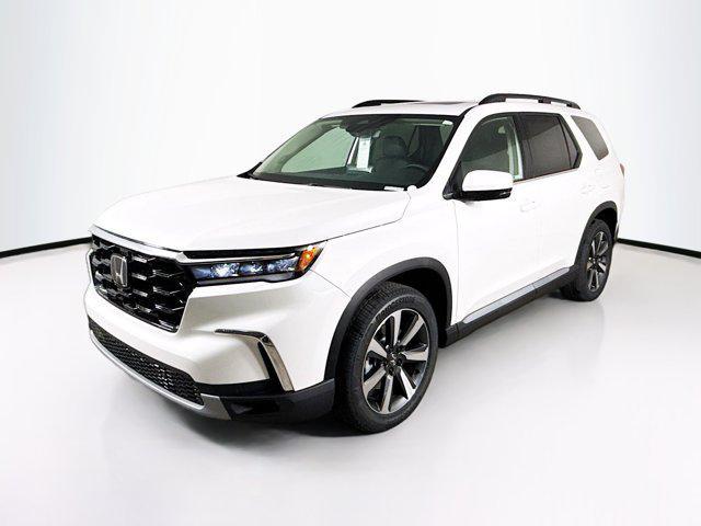 new 2025 Honda Pilot car, priced at $49,412