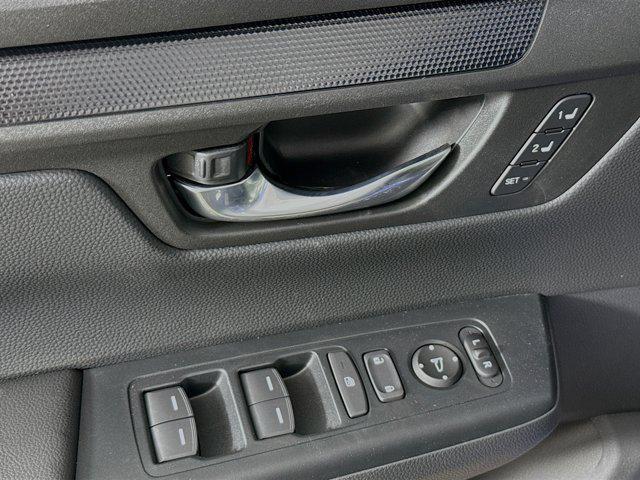 new 2025 Honda CR-V Hybrid car, priced at $39,220