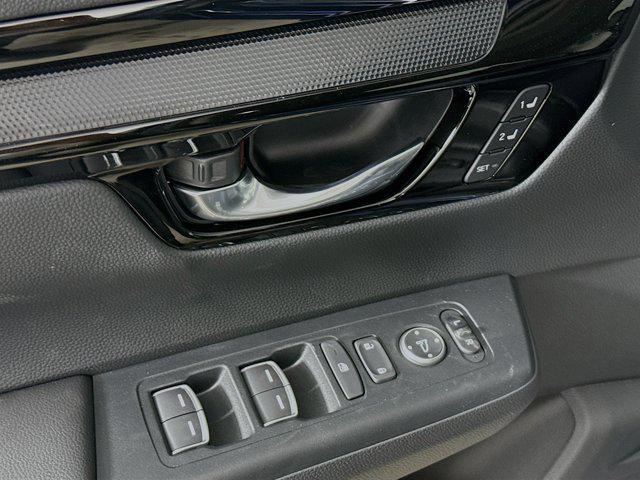 new 2025 Honda CR-V car, priced at $36,507