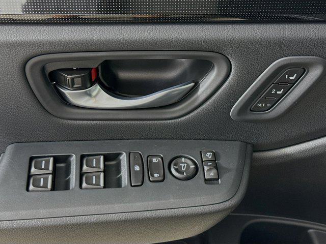 new 2025 Honda Pilot car, priced at $50,544
