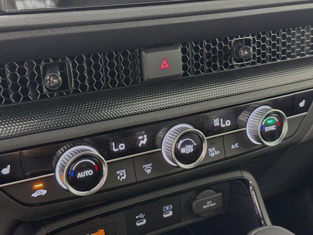 new 2026 Honda CR-V Hybrid car, priced at $38,438