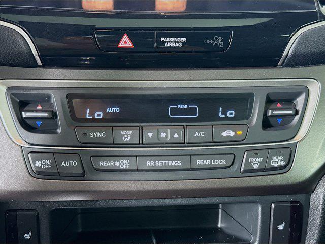 used 2022 Honda Pilot car, priced at $28,935