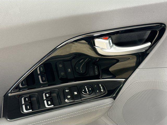 used 2017 Kia Niro car, priced at $12,179