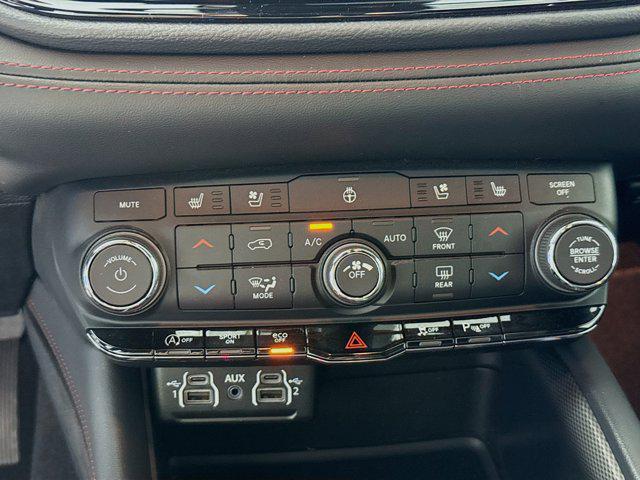 used 2024 Dodge Durango car, priced at $30,850