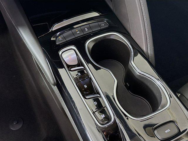 used 2023 Buick Envision car, priced at $23,112