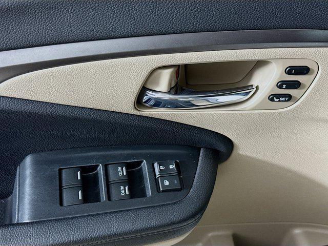 used 2021 Honda Pilot car, priced at $27,252