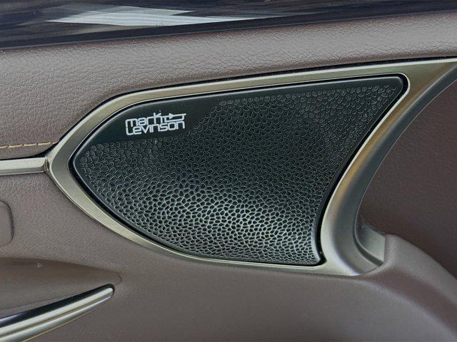 used 2021 Lexus ES 300h car, priced at $37,000