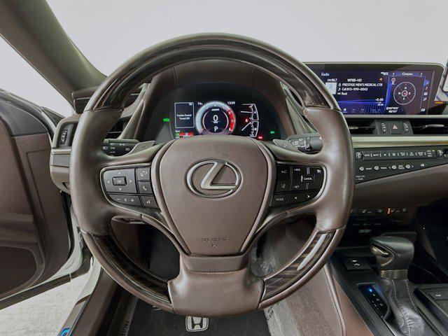 used 2021 Lexus ES 300h car, priced at $37,000