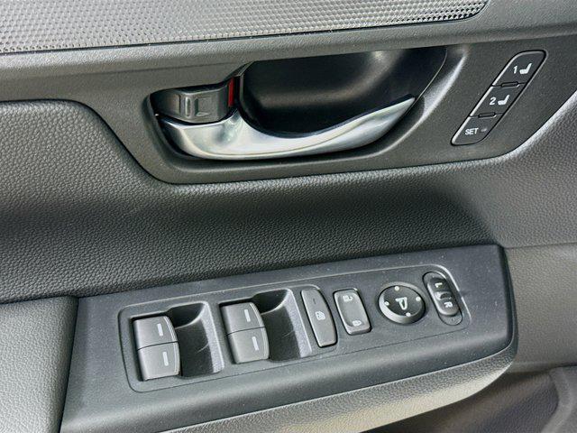 new 2026 Honda CR-V Hybrid car, priced at $38,869