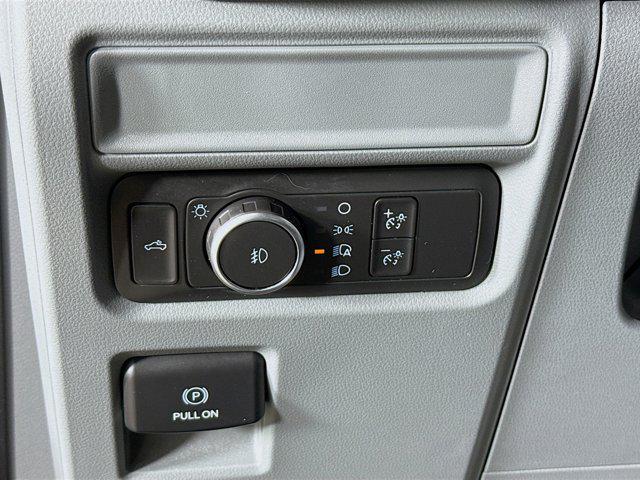 used 2021 Ford F-150 car, priced at $32,117