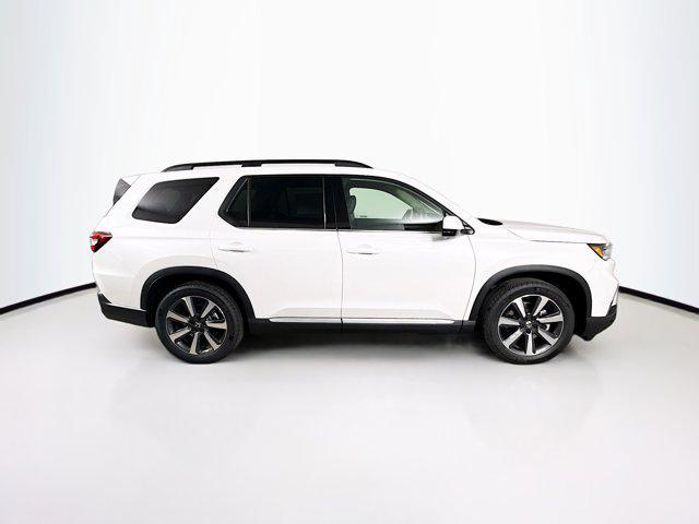 new 2025 Honda Pilot car, priced at $46,548