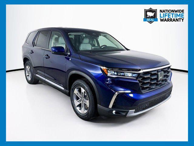 new 2025 Honda Pilot car, priced at $42,605
