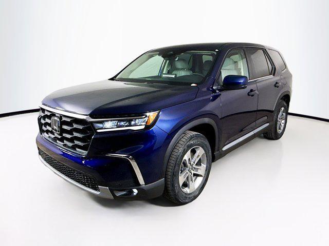 new 2025 Honda Pilot car, priced at $42,605