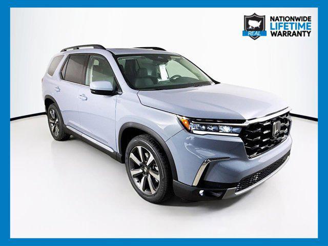 new 2025 Honda Pilot car, priced at $49,001