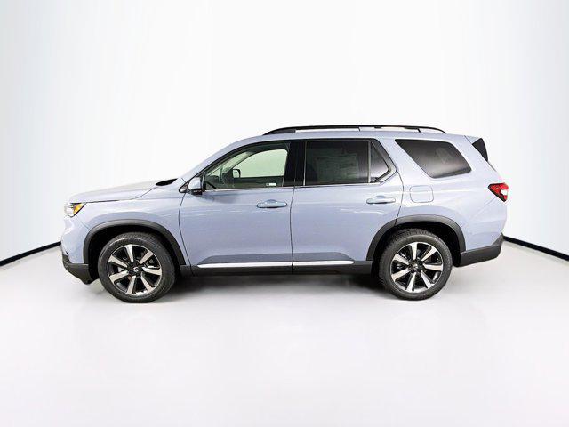 new 2025 Honda Pilot car, priced at $48,501
