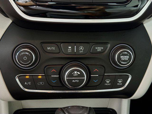 used 2019 Jeep Cherokee car, priced at $14,969