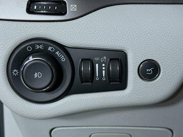 used 2019 Jeep Cherokee car, priced at $14,969