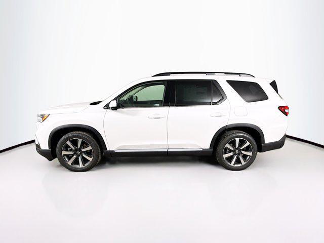 new 2025 Honda Pilot car, priced at $48,002